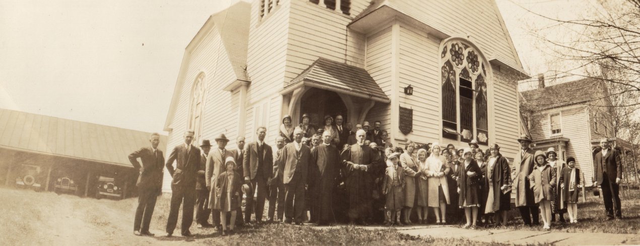 [ The congregation in 1941 ]