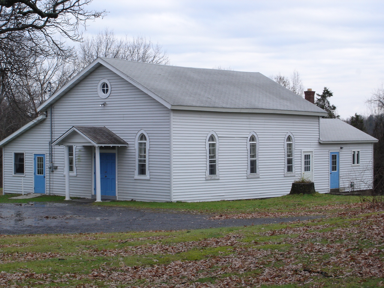 [ The Pine Grove Church in its current location ]